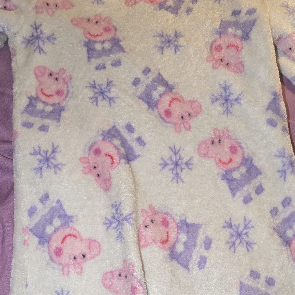 🌞4/20$ Peppa Pig Fleece Footie with Pink and Purple Print
